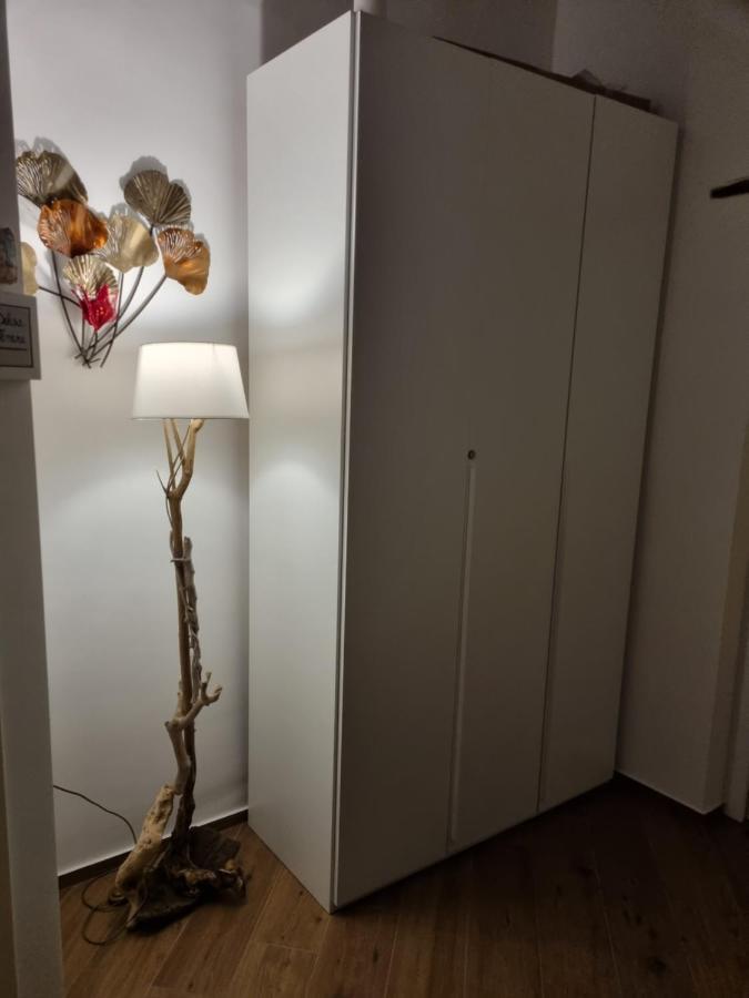 サレルノPetramare Charming Houseアパートメント エクステリア 写真